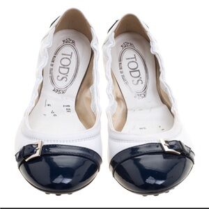 Forever Classic Tod’s Black & Cream Buckle Cap Toe Ballet Flats Sz 38